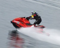 Espectaculares im�genes del Campeonato de Espa�a de motos de agua