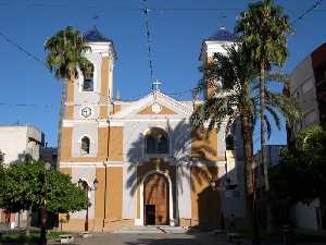 Fachada [Iglesia de Nuestra Seora del Rosario de Santomera]
