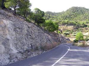 Carretera hacia Cuesta Alta 