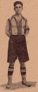 Calahorra, centrocampista del Club Deportivo Cieza