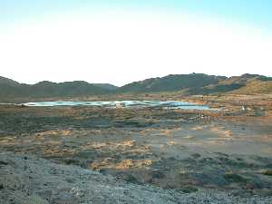 Panormica de las Salinas del Rasall y su entorno desde la duna fsil. P. R. de Calblanque.