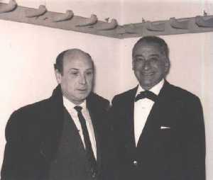  Marcos Redondo (derecha) y Gines Munuera en el Teatro Circo 1968