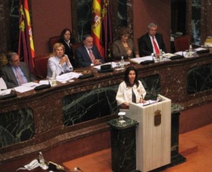 La consejera de Economa, Empresa e Innovacin, Inmaculada Garca, durante su intervencin en la Asamblea Regional de Murcia en Cartagena