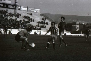 Uno de los partidos disputados en El Almarjal en 1986