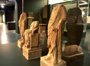 El conjunto escultrico romano Los Genios de Mazarrn, en el Museo Arqueolgico de Murcia