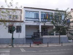 Fachada principal del Hogar