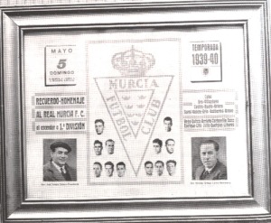 Cuadro conmemorativo del ascenso del Real Murcia a Primera Divisin en la temporada 1939/40