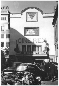 Estreno en el Cine Rex de 'La Violetera' de Luis Csar Amador (1958)