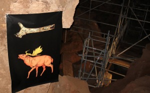 Uno de los restos ms antiguos de homnidos de Europa se encontr en Murcia, en el yacimiento de Cueva Victoria. En l se ha descubierto una peculiar fauna africana [yacimientos]