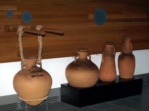 MNAS ARQVA Cartagena. Idealizacin de modelos de nfora para aceite, salazones y vino en poca imperial romana. Inscripciones de los envasadores y sistema de transporte 