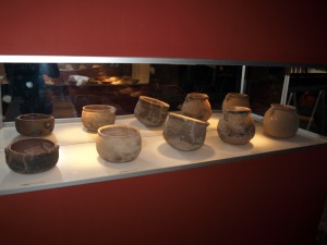 Museo Arqueolgico de Mazarrn. Ollas de cermica comn. Factora de Salazones 