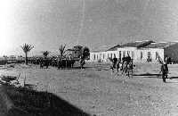 Marcha de los cadetes de la Academia General del Aire por La Ribera hacia los aos 60.