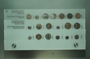 MNAS ARQVA Cartagena. Monedas de poca altoimperial romana, s.I-II d.C. las dos primeras encontradas en guilas 