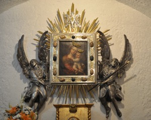 Imagen coronada Virgen de Gracia 
