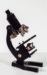 Seda 156 Microscopio