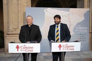 Firma del Protocolo de colaboracin entre la Comunidad y la Dicesis de Cartagena para promover el proyecto 'El Camino De la Cruz'