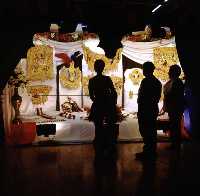 Exposicin de Mantos de los Caballos del Vino (Caballos del Vino - Fiestas de la Stma. y Vera Cruz - Caravaca de la Cruz) 