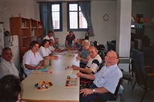 Proyecto de Voluntariado Intergeneracional en el Centro de D�a de Personas Mayores del ISSORM en Molina de Segura