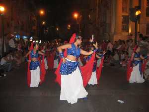 Ballet Almoravides de Mursiya en el desfile 