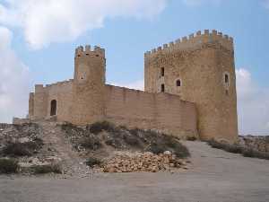 El Castillo de Jumilla, de origen medieval isl�mico