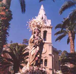  Virgen de la Salud a la salida de la ermita del Balneario [Archena_Fiestas del Corpus]