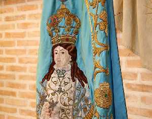 Detalle del bordado de bandera [Yecla_Museo Mariano Virgen del Castillo] 