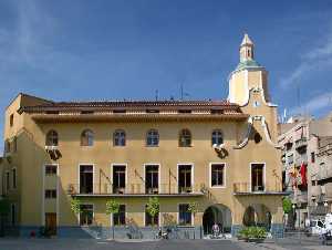 Ayuntamiento y Plaza de San Pedro [Alcantarilla_Historia]