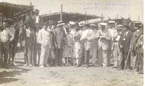 Jose M Fontes en la Feria de ganado (1915) 