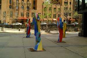 Esculturas del Quijote en el Parque de las Naciones de Nueva York  