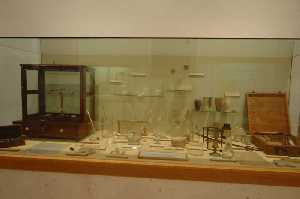  Recipientes de vidrio para la actividad minera [La Unin_Museo Minero]