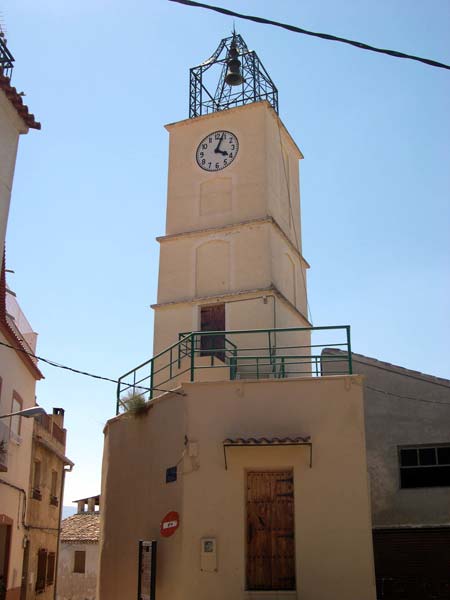 Fachada de la Torre [La Torre del Reloj de Pliego]. 