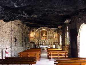 Interior del Santuario 