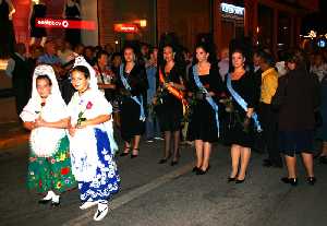 Reina y damas vestidas de manolas [Puerto Lumbreras_Fiestas Patronales] 