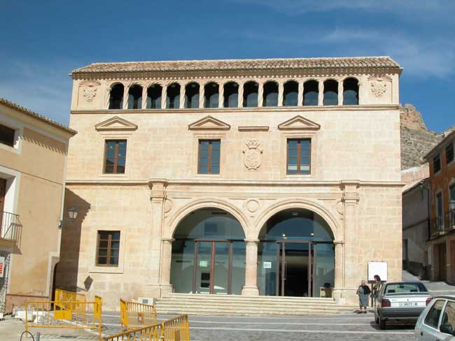 Exterior del Museo Arqueolgico Jernimo Molina. Regin de Murcia Digital
