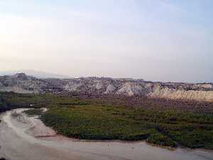 El ro Mula en la presa de Los Rodeos
