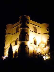 El Castillo de Archena D.Mario Spreafico,vista nocturna