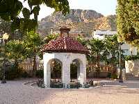 Plaza Henchidor Bao de la Santa Cruz