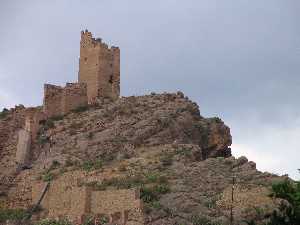 El castillo (restaurndolo)