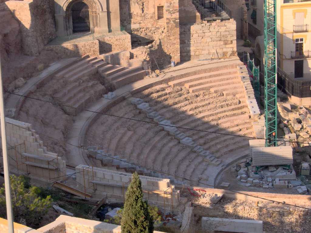 Teatro romano. MADOCAR