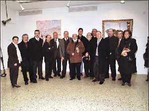 Diez Pintores Alicantinos en Ibero Amrica 2000. Con Julio de Espaa Molla, Miguel Valor Peidr y otros amigos de la pintura. 