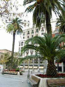 Plaza Santo Domingo [Casa Cerd]