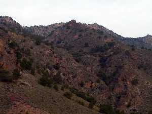Vista de Cueva Sagrada I y II [Cerro de la Salud]