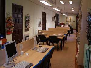 Sala de consulta del Archivo Municipal de Yecla 