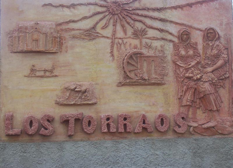 Entrada a Los Torraos desde Ceut [Ceut_LosTorraos]. 