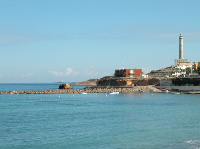 Panormica del Faro de Cabo de Palos, al fondo las Islas Hormigas. Regin de Murcia Digital