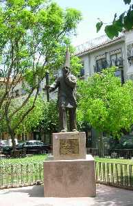 Estatua del Jardn de Floridablanca
