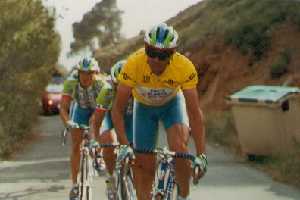 Ignacio Garca Camacho con el maillot de lder en en la Vuelta a Murcia 1997