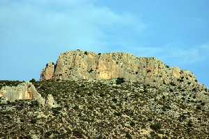 Vista en Detalle del Castillo de Tirieza 