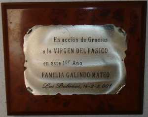 Placa de agradecimiento de la familia Galindo Mateo