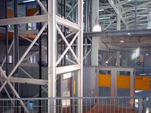 Vista del ascensor panormico del Centro Prraga